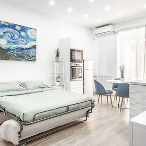  Apartment Artistic House Navigli-duomo Netflix & Design